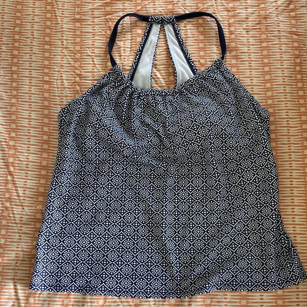 Kona Sol Navy and White Geometric Tankini Top